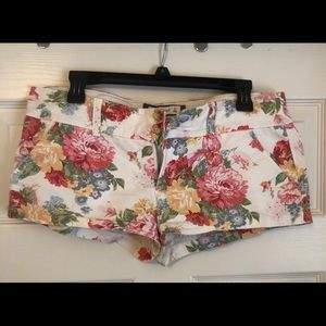 Gilly Hicks Floral Printed Shorts